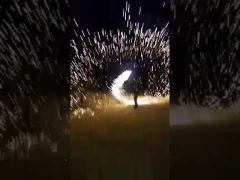          هذه الدنيا سمآء آنت فيها آلقمر حالات واتس اب