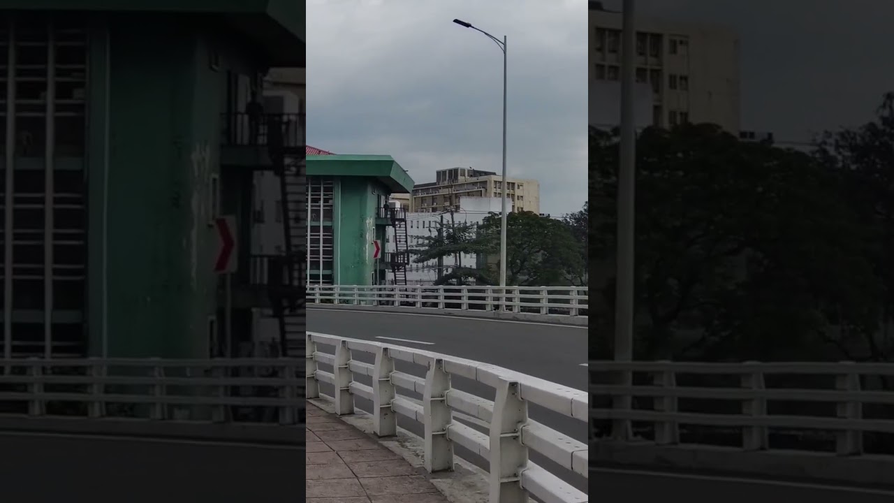 This is metro manila Philippines 🇵🇭 my walking tour 