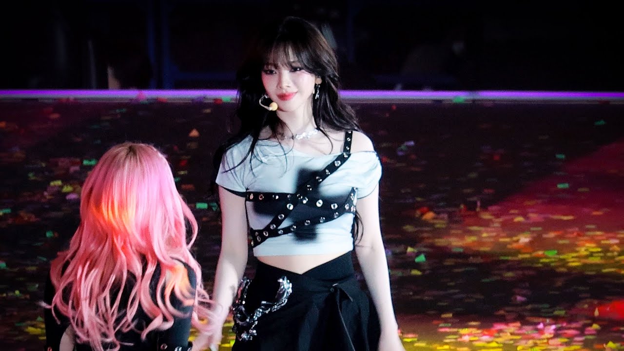 [4K] 250104 에스파 카리나 Supernova 직캠 (aespa KARINA FanCam)