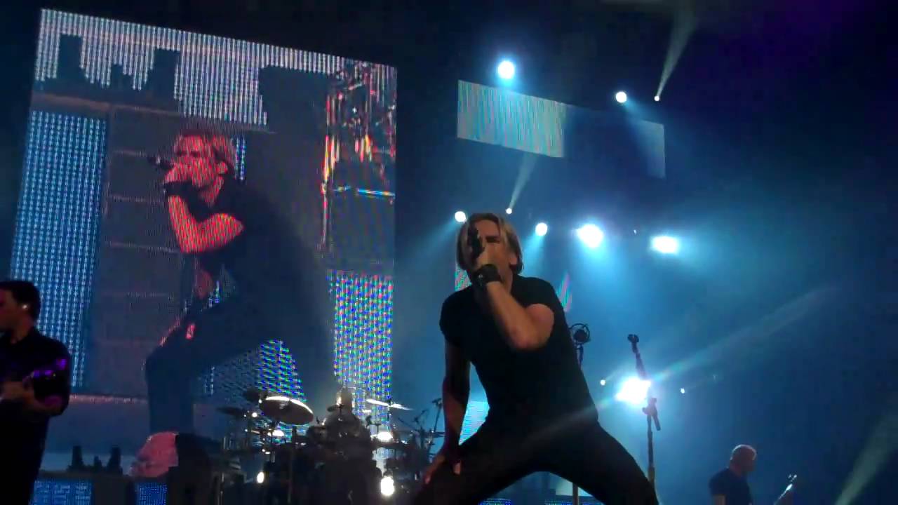 Niclelback - Shakin' Hands (LIVE)