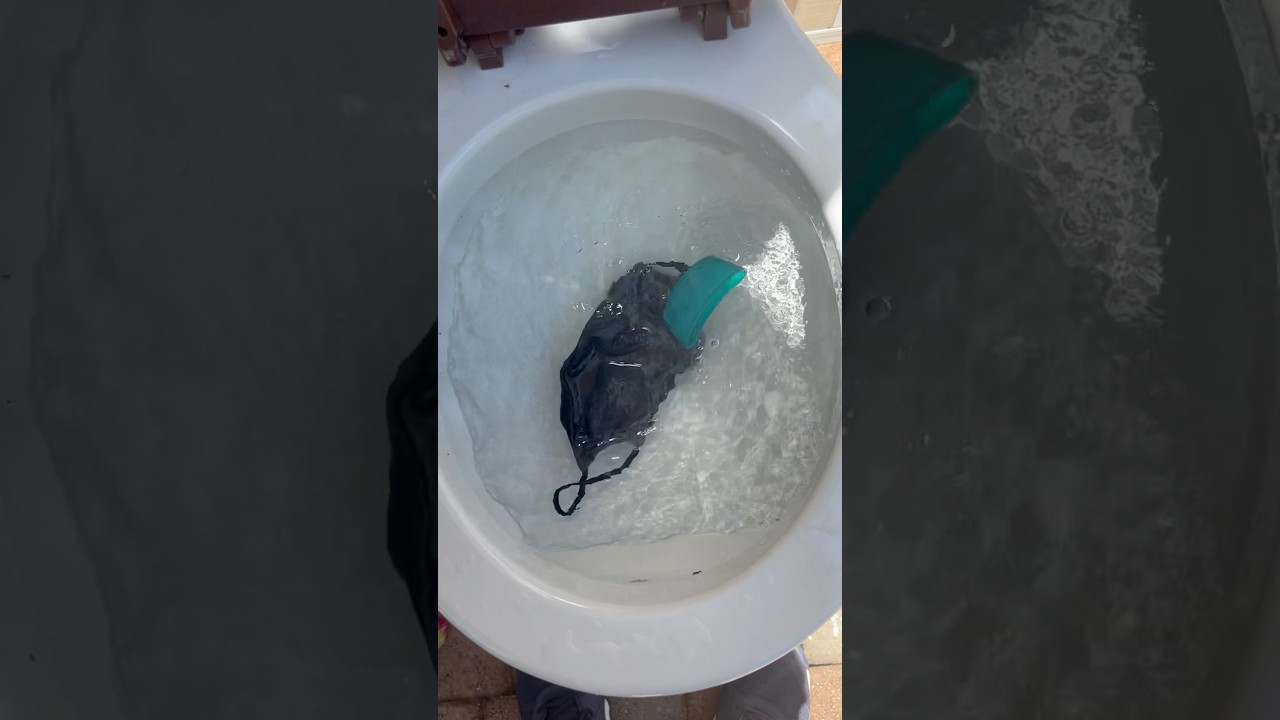 Flushing a face mask and a deodorant cap