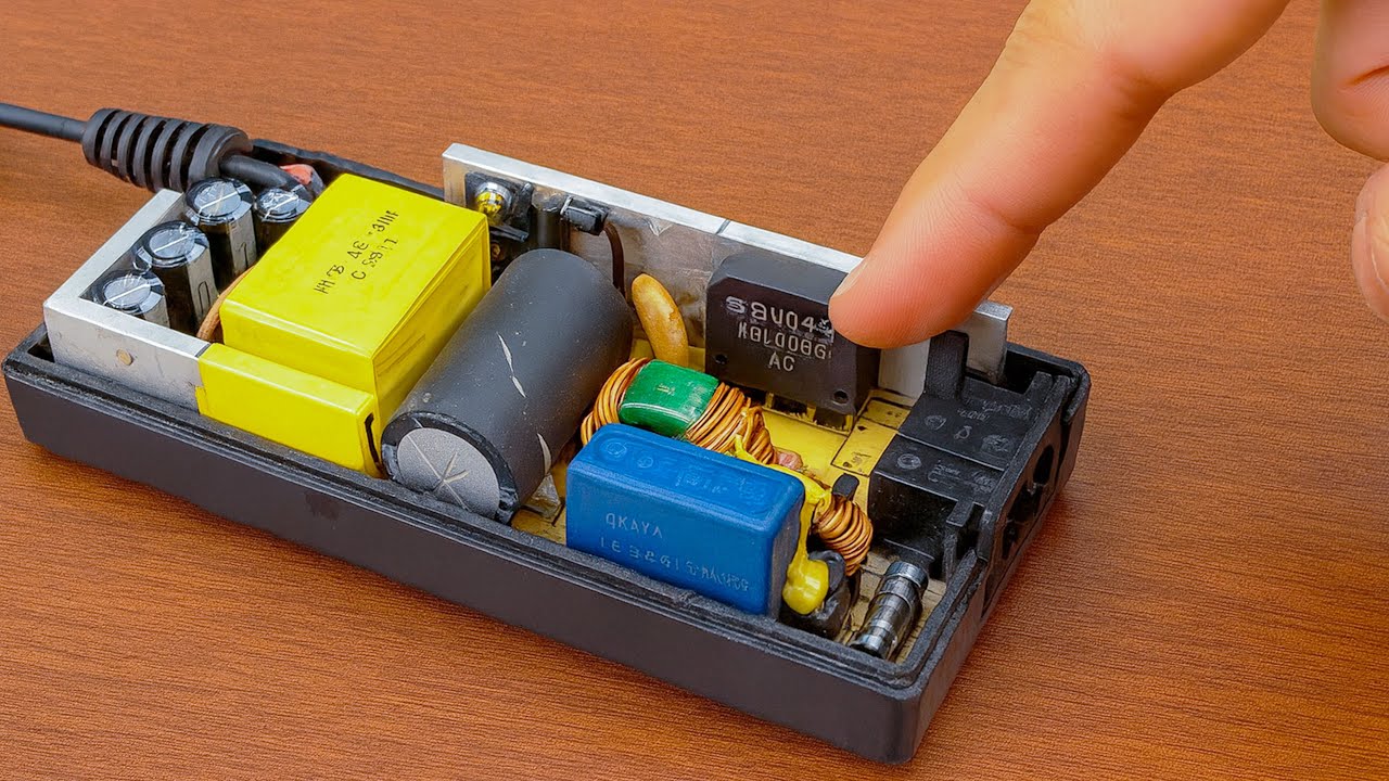 Бесплатная горячая вода 24/7! Установите его на зарядное устройство для ноутбука и получите бесп....