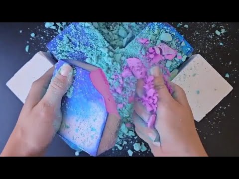 Colourful Dyed Gym chalk Crumbling #oddlysatisfying #gymchalkcrush # ...