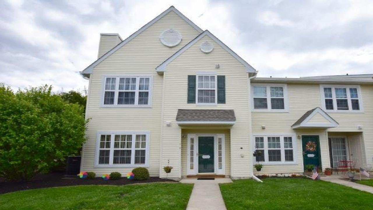 4101 VESPER CIRCLE, PALMYRA, NJ Presented by Michael DiPlacido.