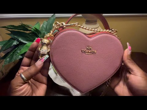 Coach Heart Crossbody In Colorblock with Coach Valentine's Day Bear Bag  Charm 2022💕 - YouTube