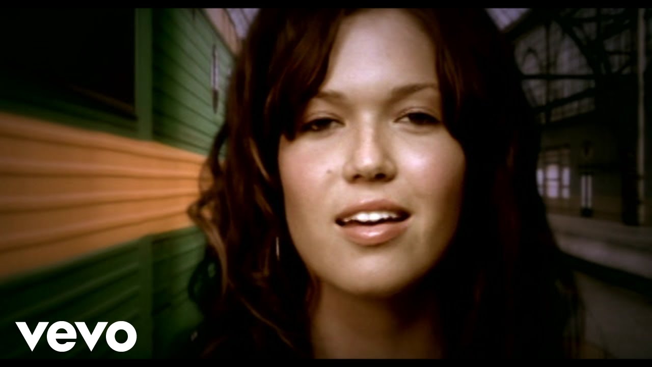 Mandy Moore - Have a Little Faith In Me (Video)