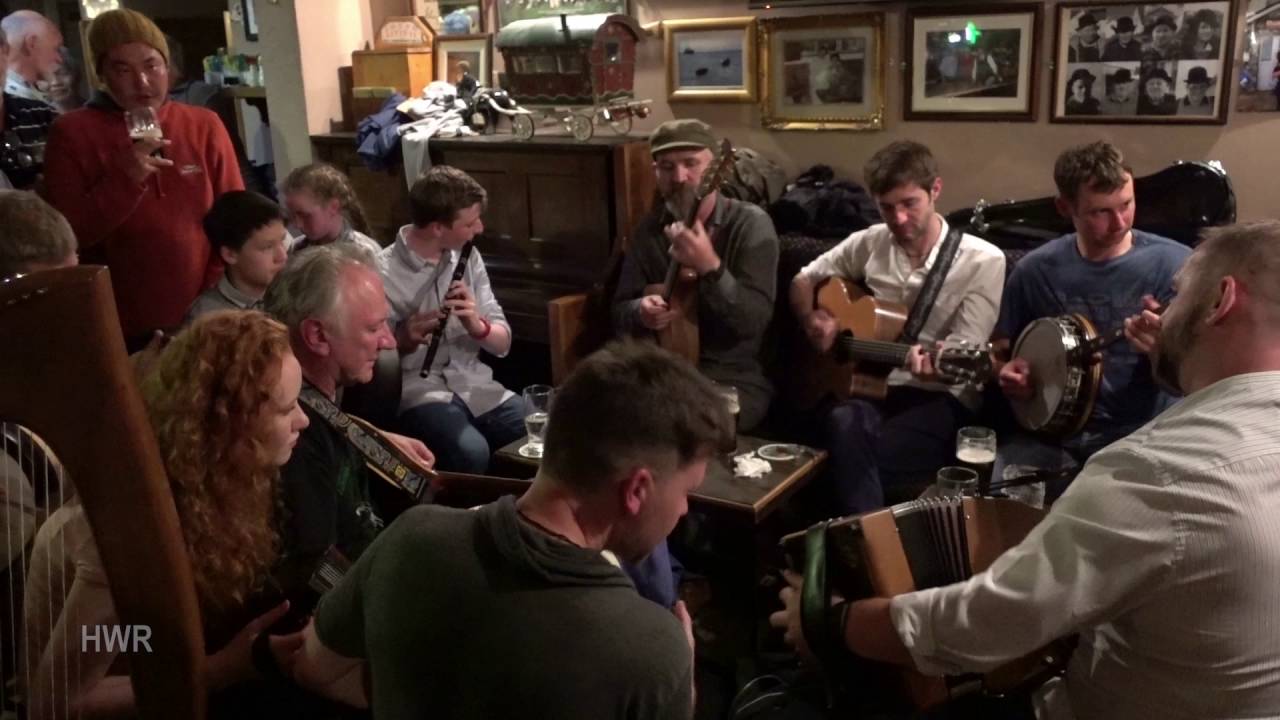 Slip Jigs at Tigh Ruairi with Dónal Lunny and more, Craiceann Bodhrán