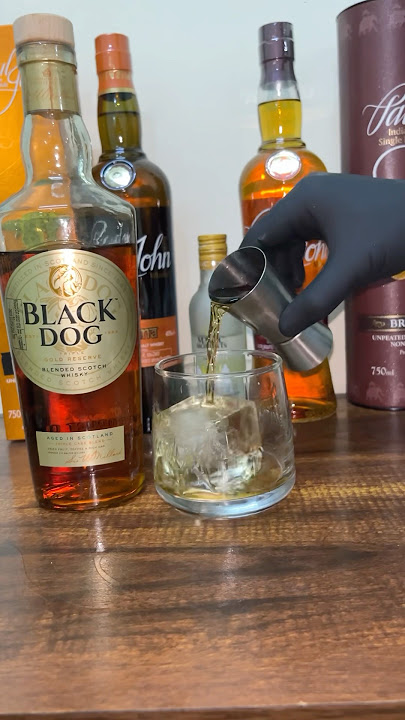 Black Dog Scotch Whiskey #drink #alcohol #whisky #like #share #subscribe #oldmonk #blackdog #brandy