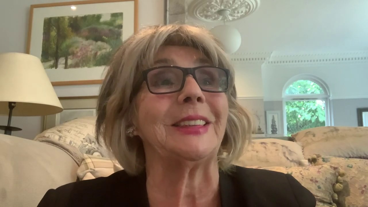 Sue Johnston | Frankie & Jeanie | For the Love of Arts