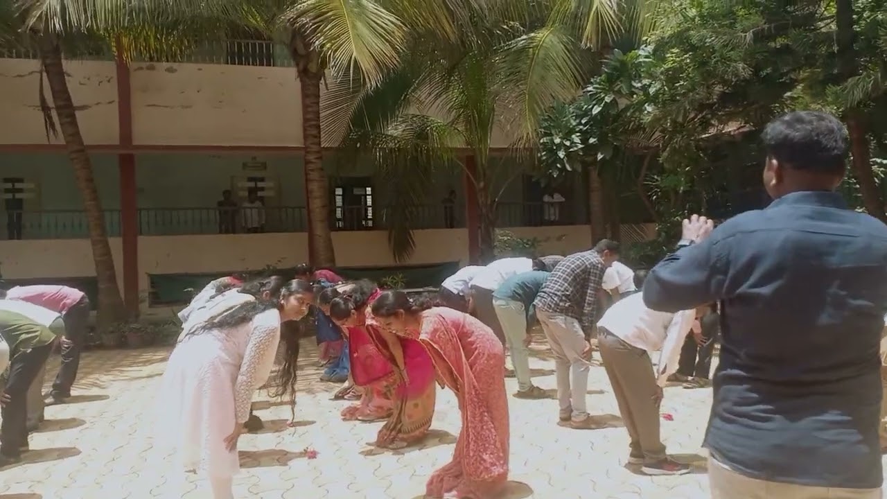 मजेशीर मोकळीका / Ice Breaking Game