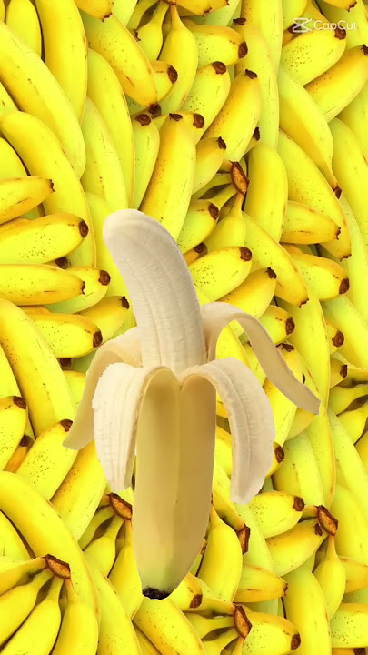 Wow Girl on the Millions of Bananas #asmr #youtubeshorts #banana #yummy #viral #satisfying