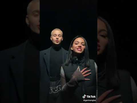 Валя Карнавал и