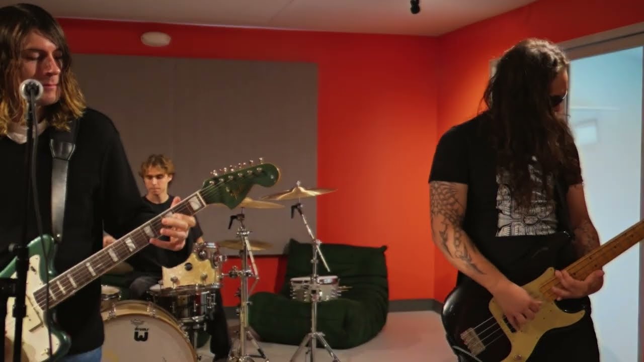 Indio Downey - Change of Scenery (Studio Visual)