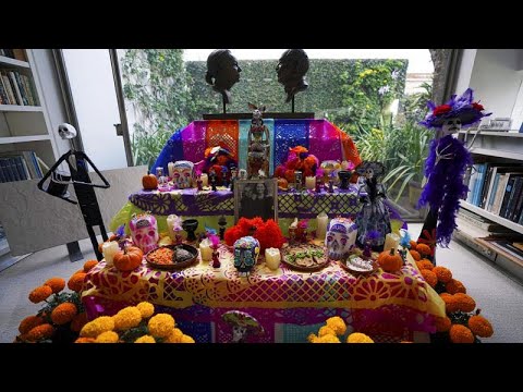 Day of the Dead preps ramp up at market place