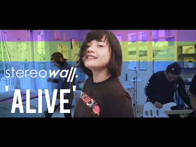 StereoWall - ALIVE (Official Music Video) class=