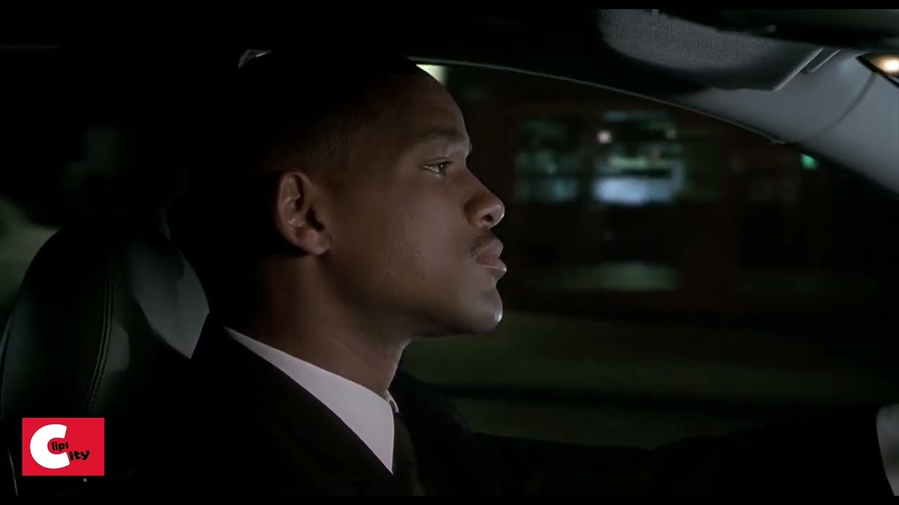 Agent J's New Partner Frank Scene | Men In Black 2 | Clips City