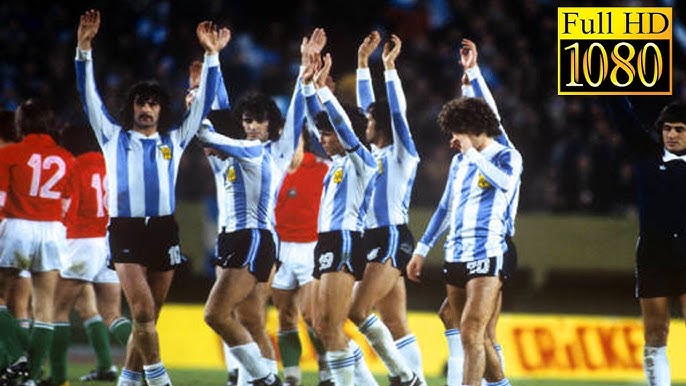tphoto on X: Mario Kempes (Argentina) celebrates after his 2nd goal in the  final of World Cup Argentina78, Argentina 3-1 Holland at River Plate  Stadium, Buenos Aires, 1978.6.25. Sun.  / X
