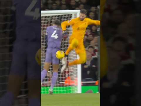 LIVERPOOL ERROR MARTINELLI SCORES 