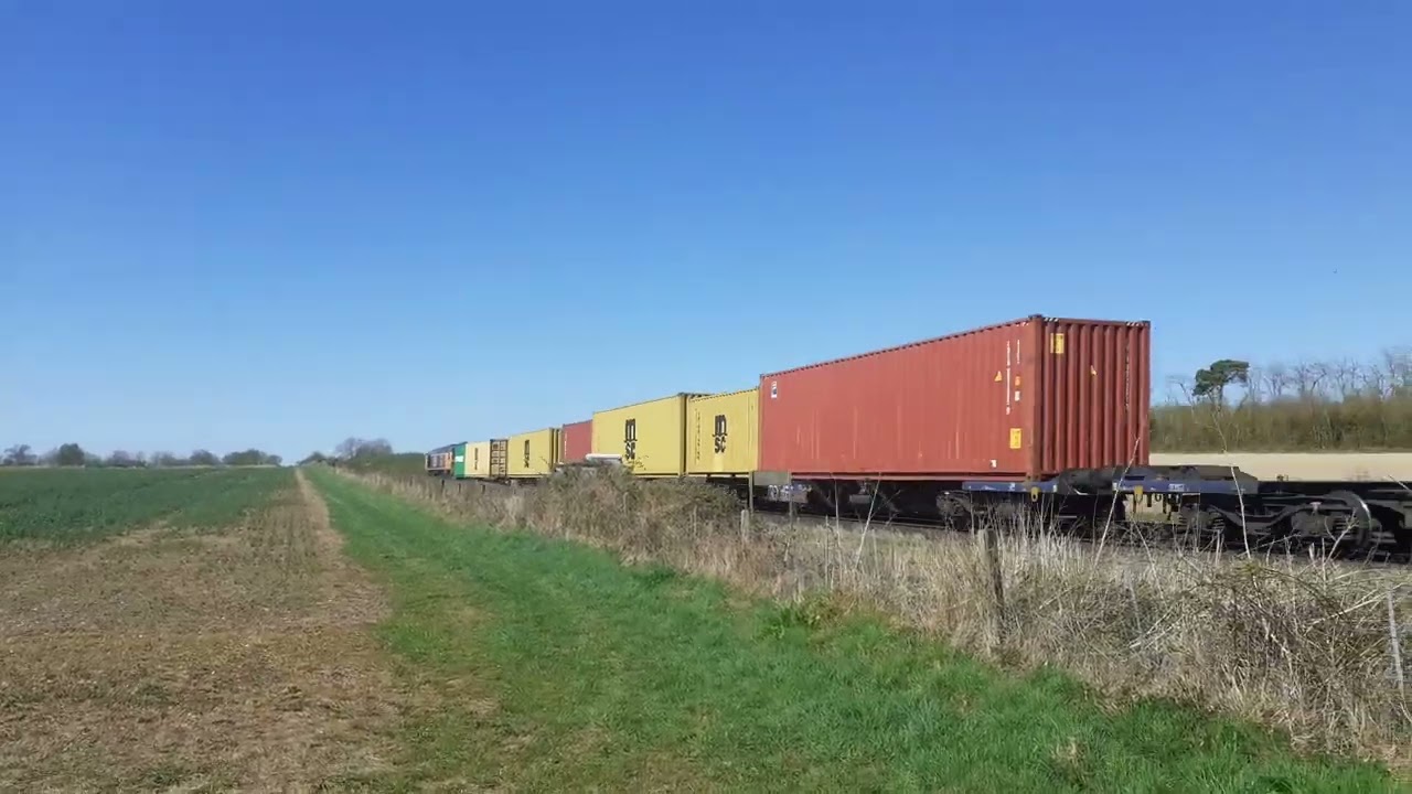 66309 passing with containers (7/4/25)