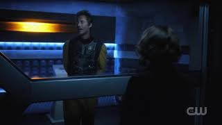 The Flash 5X10 Nora Confronts Reverse Flash