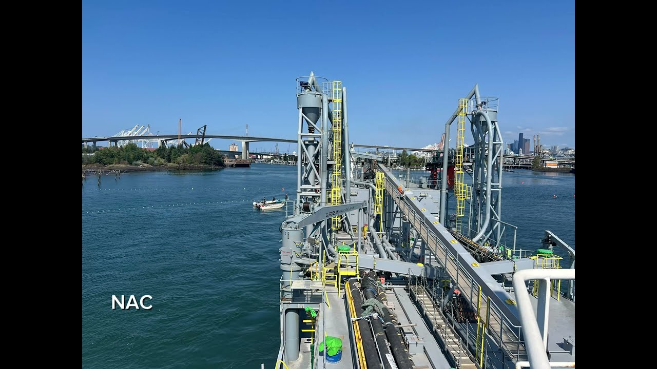 NACC POROS – Stunning Cargo Ship at Port 