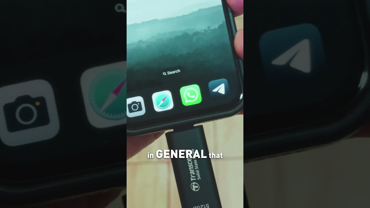 THE Minimalist iPhone SSD Filming/Vlogging Setup for TRAVEL 