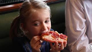 Bring the whole family to Avanti's!