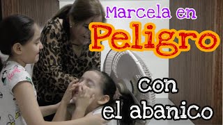 MARCELA CASI PIERDE EL PELO CON EL ABANICO- VIDEO CON SALUDOS -HERMANITAS