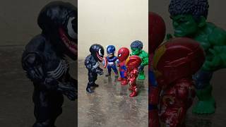 Venom kids doesn't scared because his dad in there. 😄 #ironman #spiderman #toys