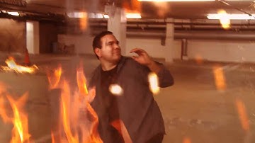 Building collapse - Action Essentials 2 Test