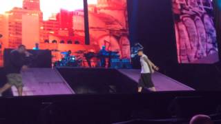 Eminem performing not afraid. best performance live.