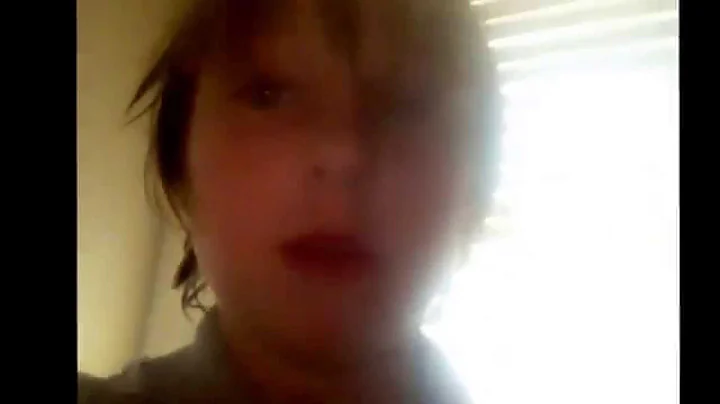 Entering remi/cheek out Leigh Neely on YouTube