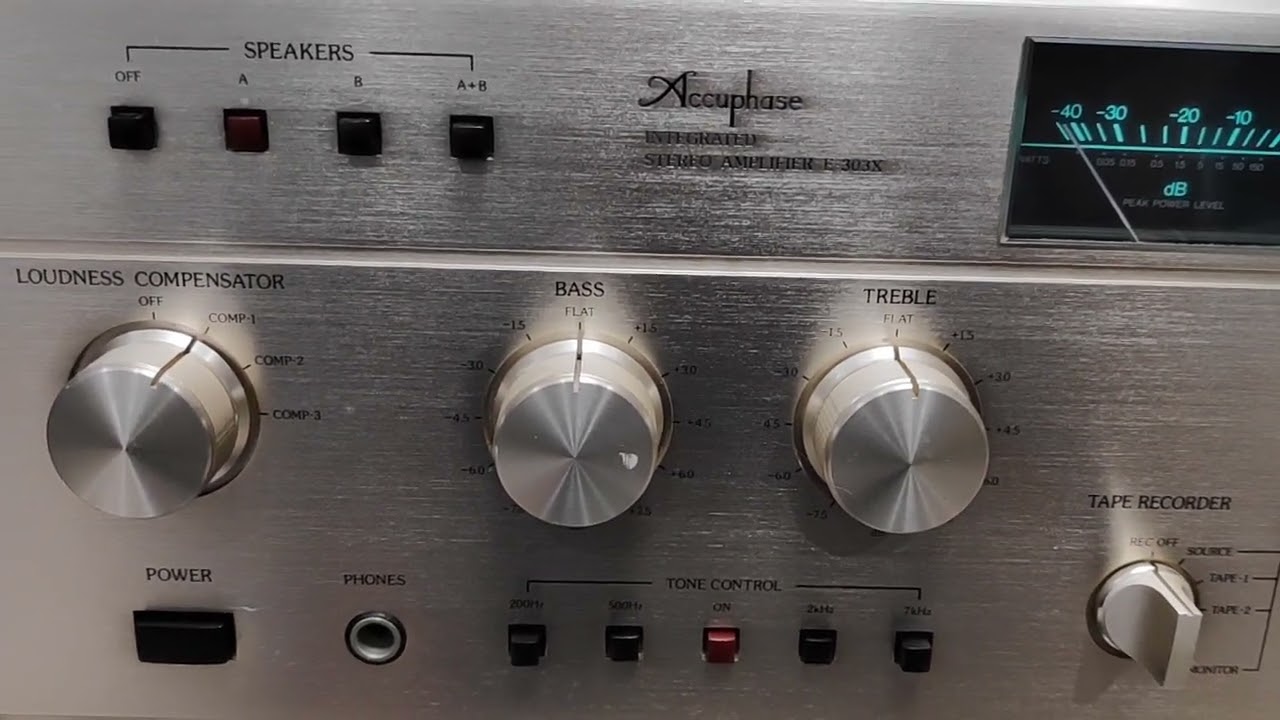 アンプ Accuphase E303X ACCUPHASE E 303X - YouTube