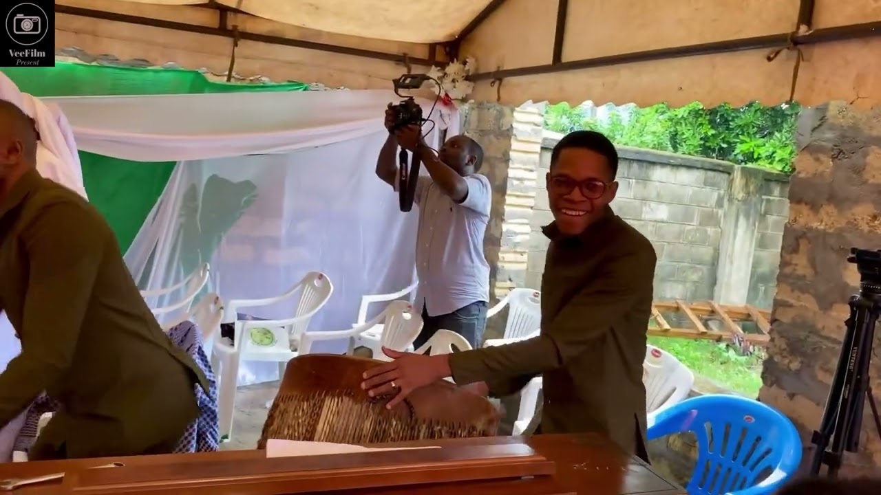 NENO ASANTE BY VICTOR MURISHIWA UKIIMBWA NA KWAYA YA MT. CECILIA MAKUBURI