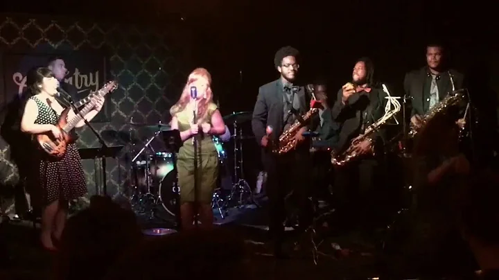 Lydia Brittan Live @ The Country Nashville