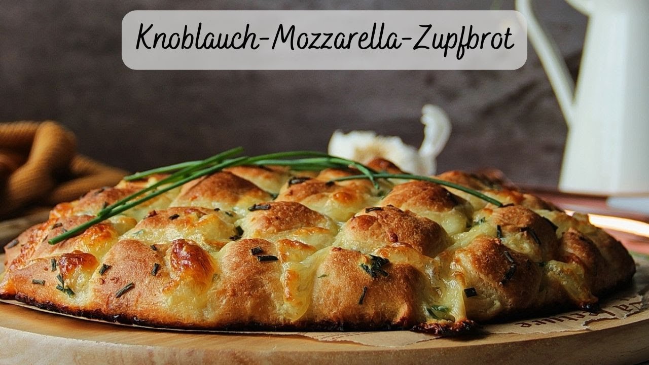 Leckeres Knoblauch-Mozzarella-Brot: Das perfekte Partybrot, Zupfbrot ... Leckeres Knoblauch-Mozzarella-Brot: Das perfekte Partybrot, Zupfbrot ...