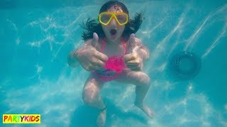 KIDS SWIMMING IN POOL! (SUMMERTIME FUN!) KIDS SWIMMING IN POOL! (SUMMERTIME FUN!)