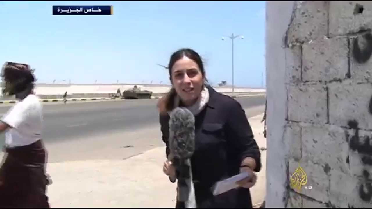 الجزيرة ترصد الاشتباكات بيـن اللجان الشعبية وقوات الأمن بعدن