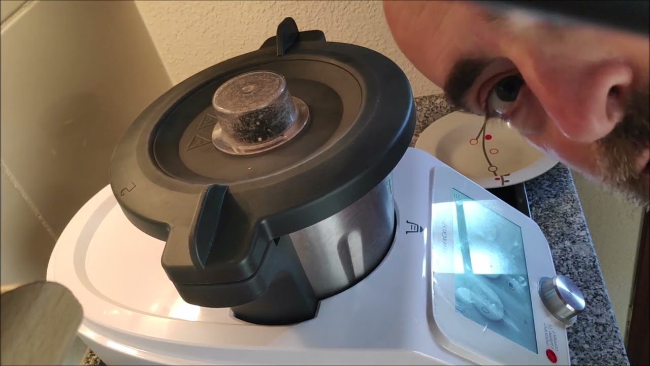 Lentejas al estilo Carmi en Monsieur Cuisine Connect