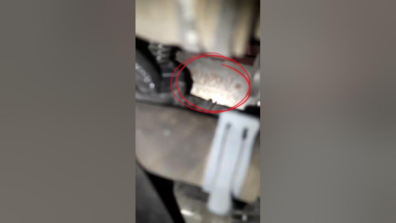 Где находится номер двигателя на газели некст