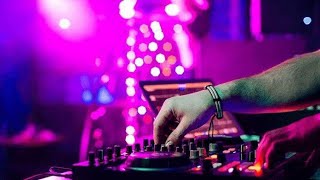 Download Lagu DJ WENAK POLL VIRAL TIKTOK| pakai 🎧🎧🎧🎶🎶 lebih gerrr... MP3