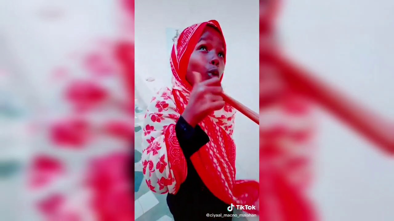 Tiktok Somali Comedies 2020 Daawo Ladibna Share