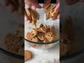 *EASIEST* NO BAKE CHOCOLATE BISCUIT ROLL | HOW TO MAKE NO BAKE CHOCOLATE ROLL AT HOME #shorts