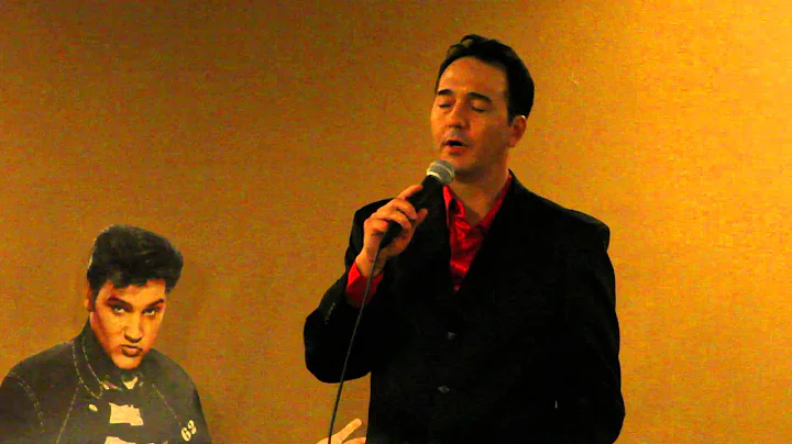 Ray Dees sings 'Chestnuts Roasting On An Open Fire...