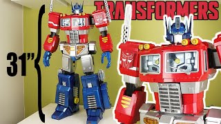 The BIGGEST Official Transformer Ever??? | #transformers Agora Models Optimus Prime by That Toy Guy 31,456 views 1 month ago 13 minutes, 15 seconds