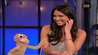 Olivia Munn Talks to Kevin Pereira's Puppet g4tv