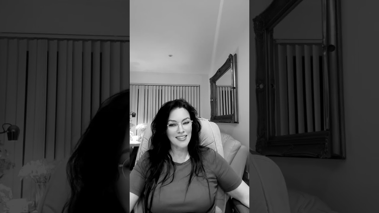 Cały film - NARCYSTYCZNY URAZ to uderzenie w ego, nie „rana serca”.