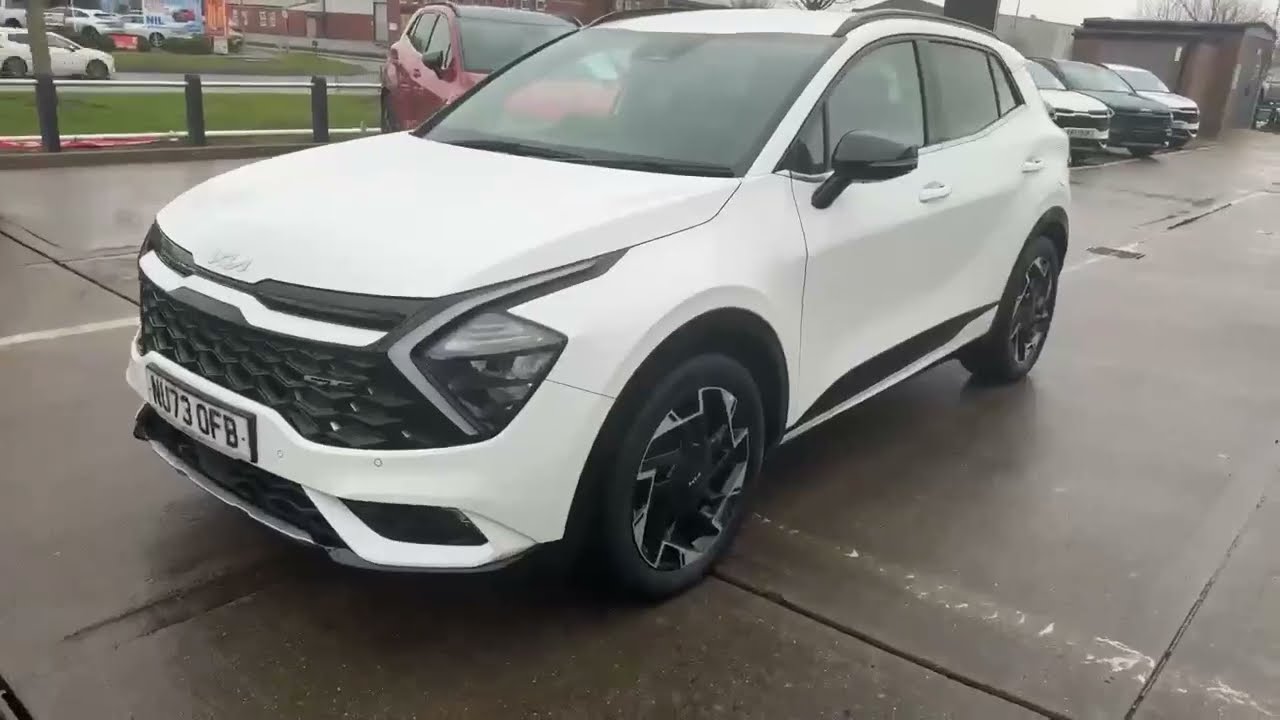 NU73OFB - Обзор Kia Sportage 1.6 T-GDi MHEV GT-Line в автосалоне Stockton Kia