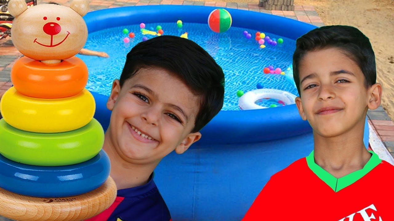 العاب اطفال في المسبح وهدايا الايس كريم وبرج الالوان