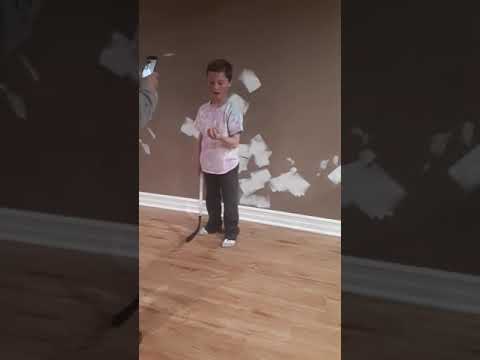 camera iphone 8 plus apk How Canadian kids remove their loose teeth